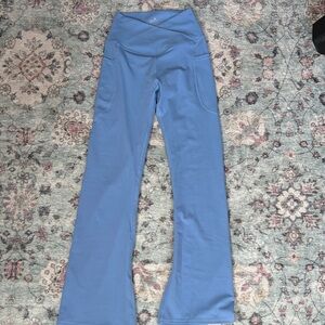 Stylish Blue Crossover Leggings